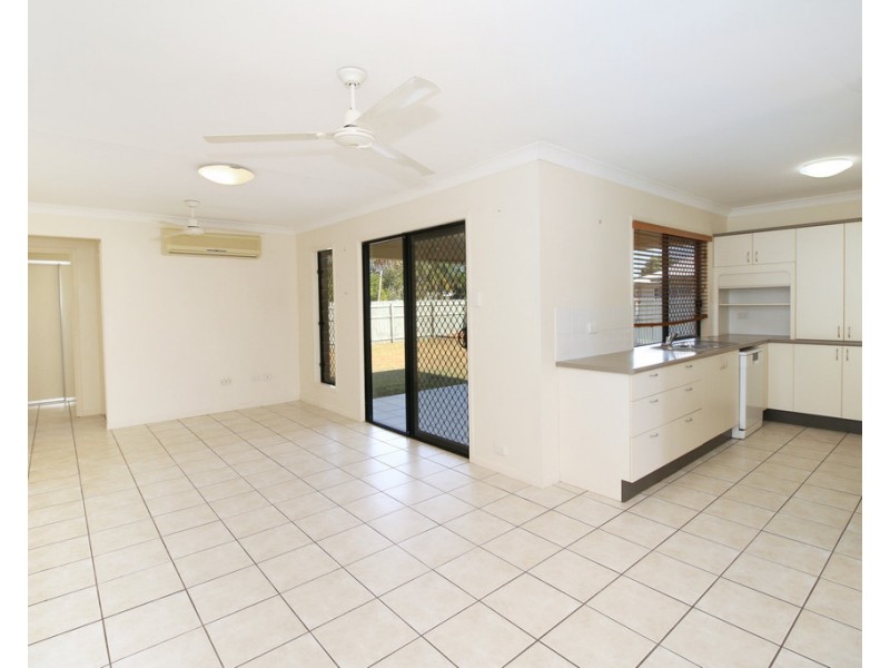 16 Goldcrest Court, Condon QLD 4815