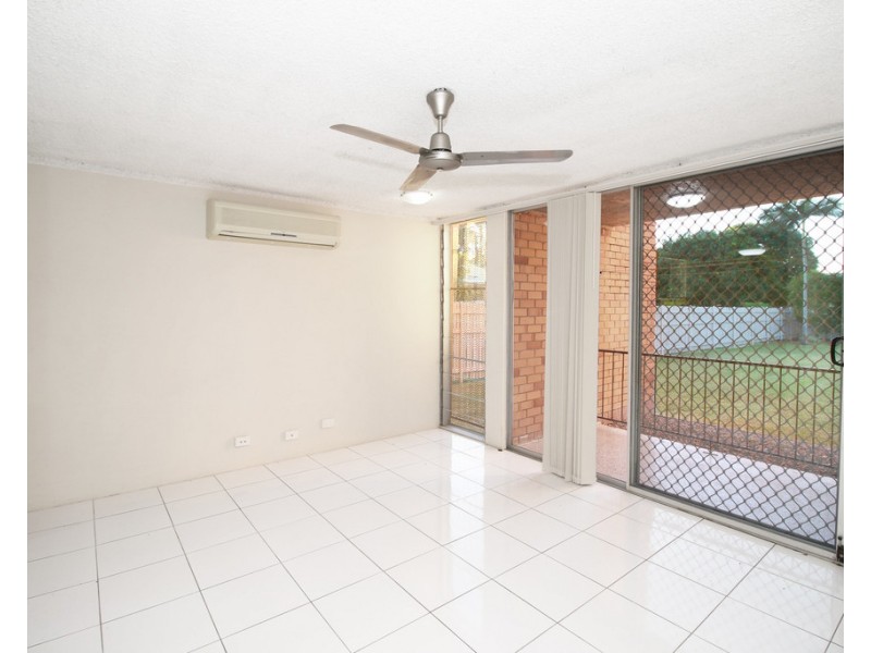 2/31 Surrey Street, Hyde Park QLD 4812