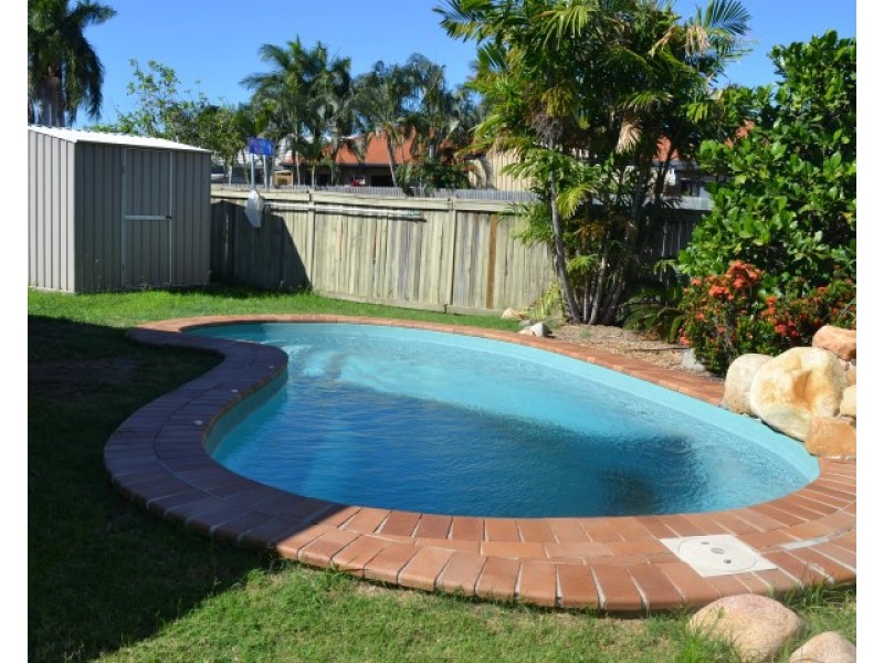 5 Cocos Place, Kirwan QLD 4817