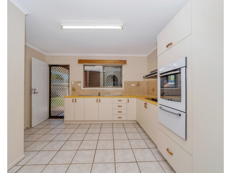 8 Brookhurst Avenue, Kirwan QLD 4817