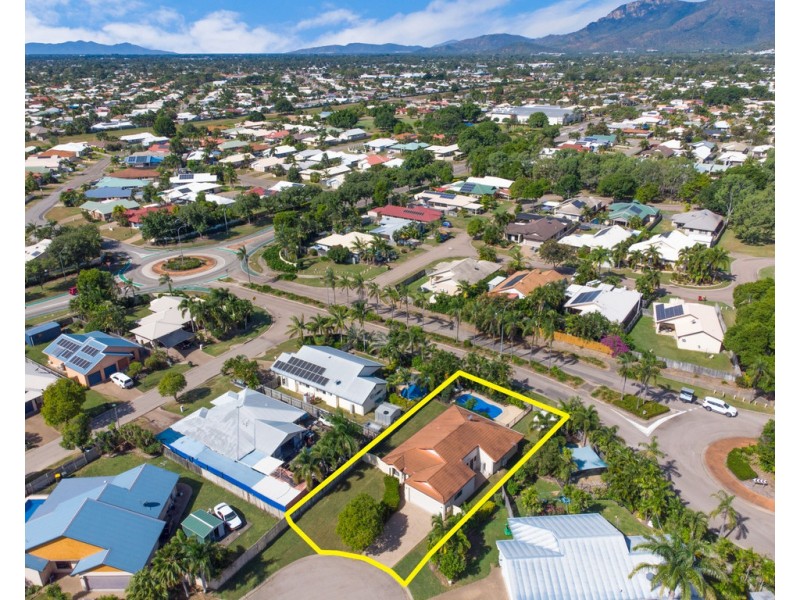 8 Mirada Court, Kirwan QLD 4817