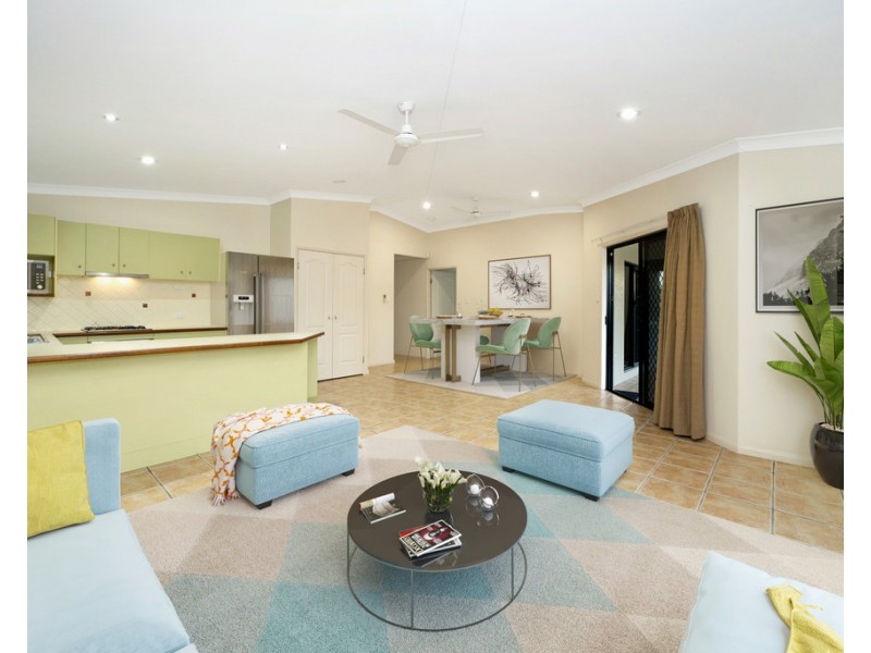 8 Mirada Court, Kirwan QLD 4817