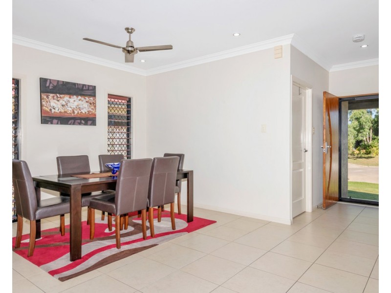 2 Sassafras Court, Bushland Beach QLD 4818