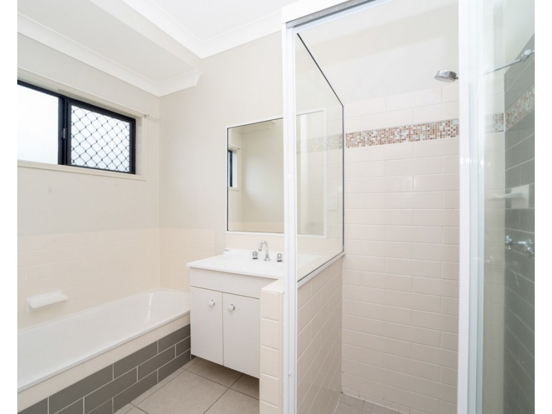 1 Aquamarine Drive, Kirwan QLD 4817