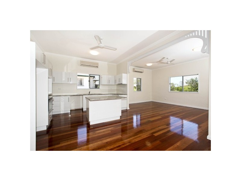 56 Hooper Street, Belgian Gardens QLD 4810