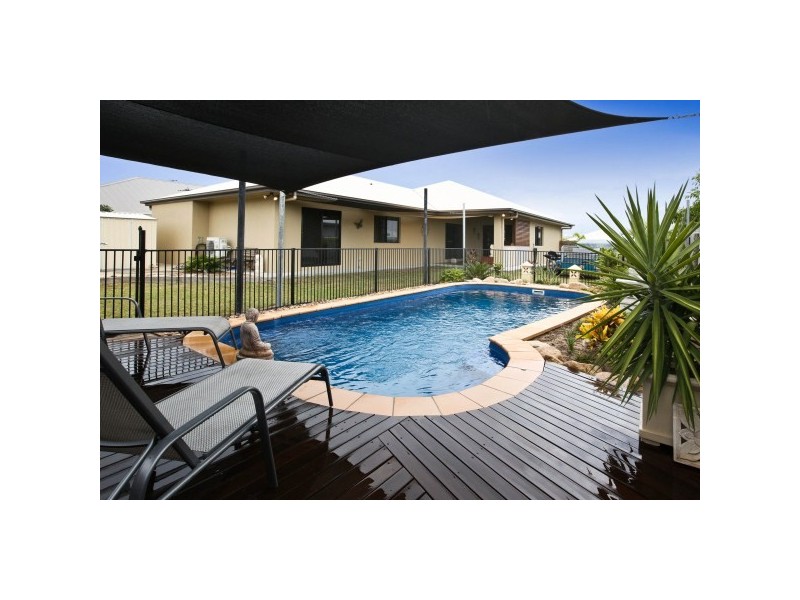 4 Polmaise Close, Burdell QLD 4818