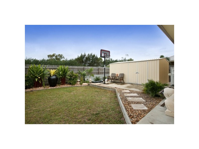 4 Polmaise Close, Burdell QLD 4818