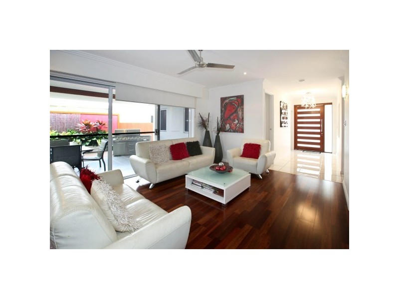 6 Edgewater Terrace, Idalia QLD 4811