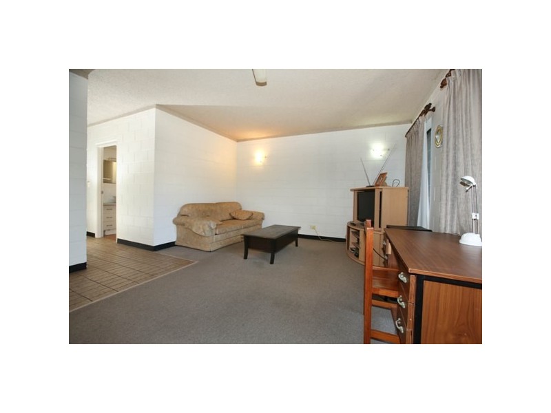 14 and 25/16 Old Common Road, Belgian Gardens QLD 4810