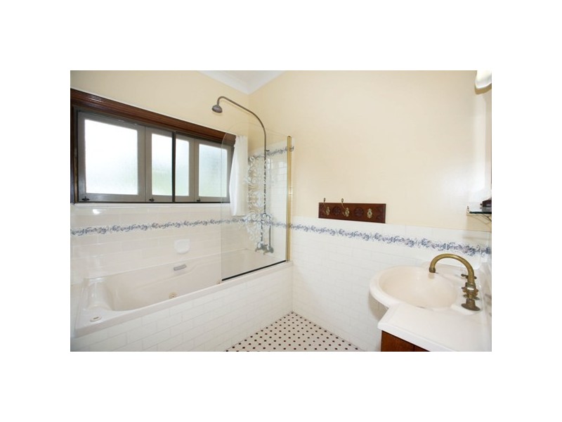 62 The Esplanade, Toolakea QLD 4818