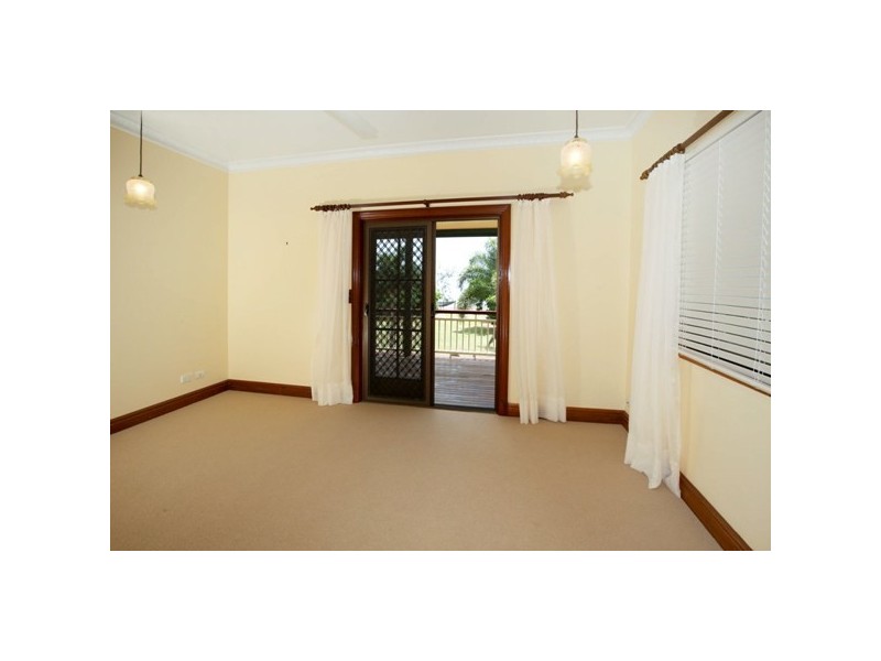 62 The Esplanade, Toolakea QLD 4818