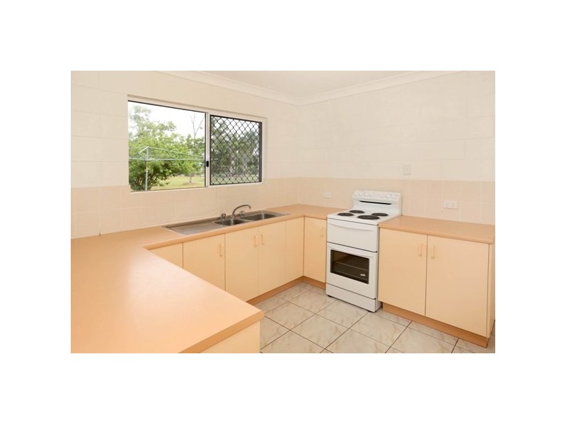 22 Joanne Street, Deeragun QLD 4818