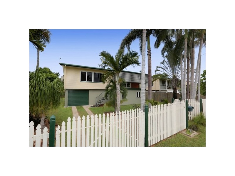 24 Laburnum Street, Cranbrook QLD 4814