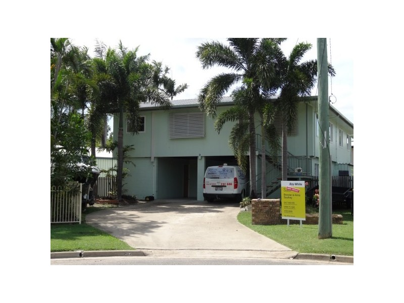 3 Bedarra Court, Kirwan QLD 4817