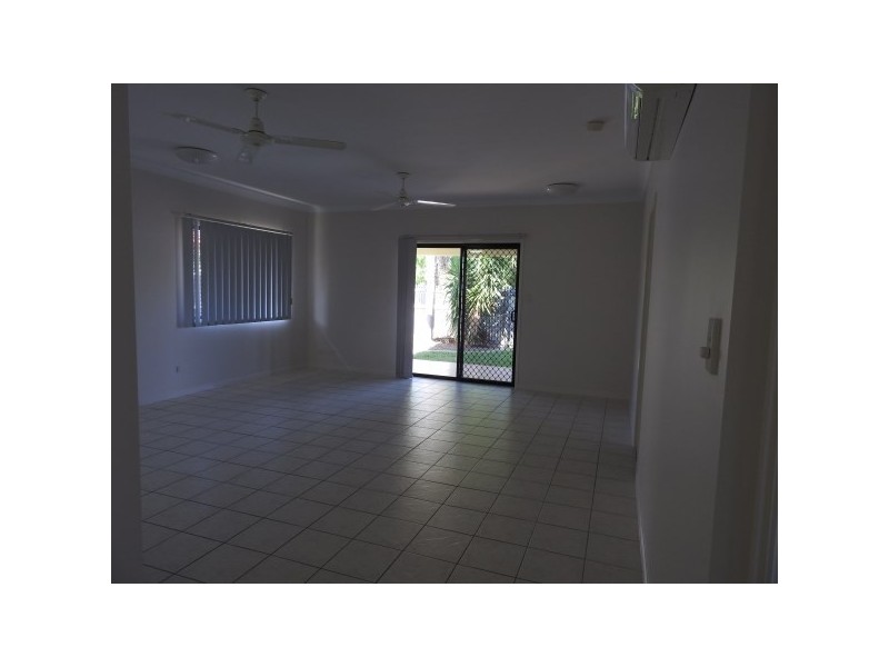 23 Sunningdale Court, Kirwan QLD 4817