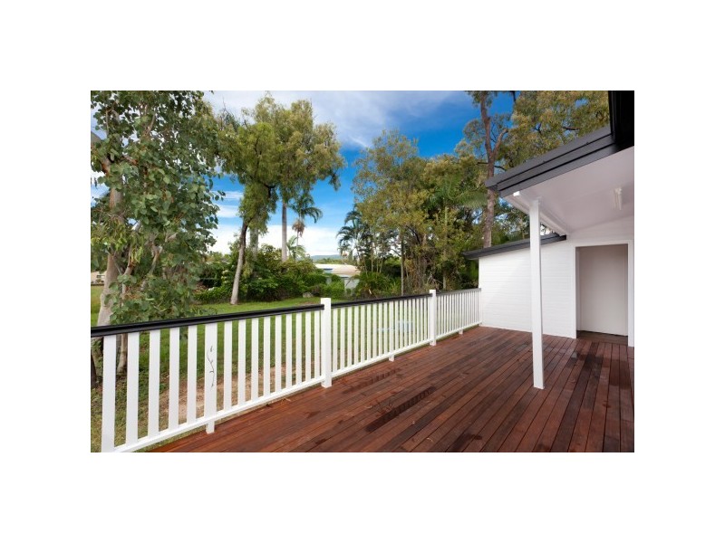 9 Fanning Court, Balgal Beach QLD 4816