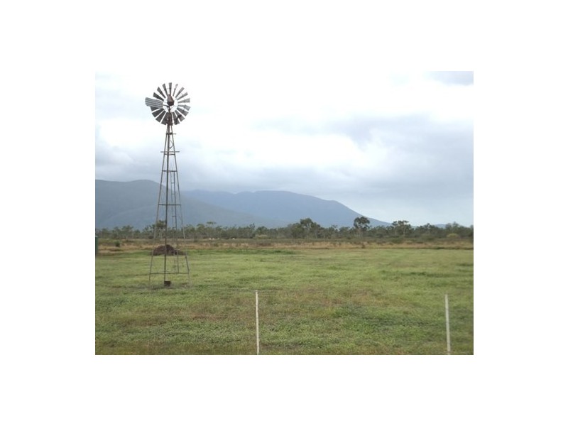 54 Field Road, Woodstock QLD 4816