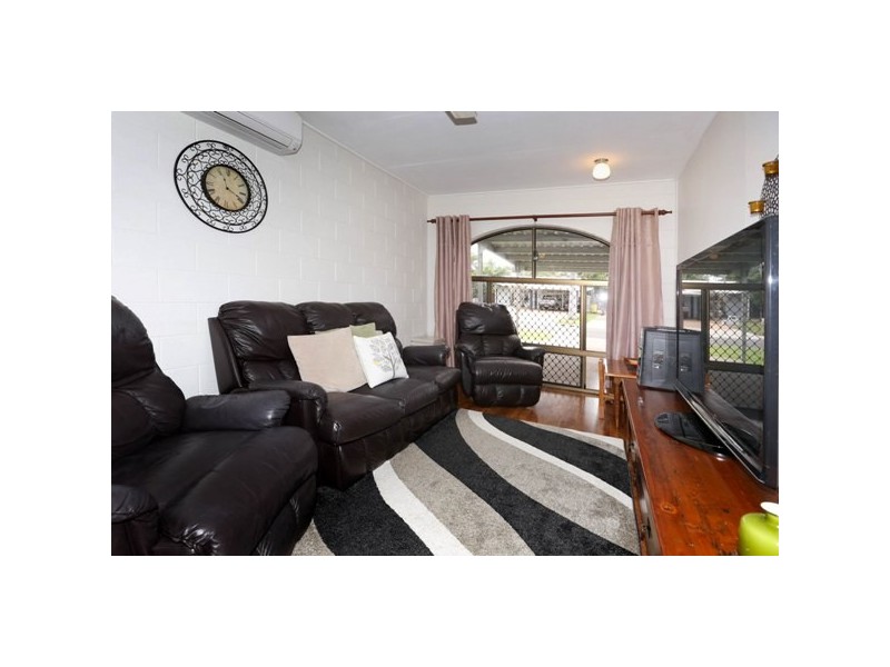 56 Whitsunday Drive, Kirwan QLD 4817