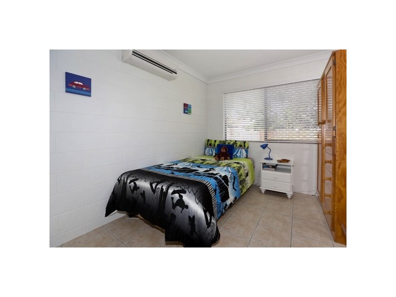 56 Whitsunday Drive, Kirwan QLD 4817