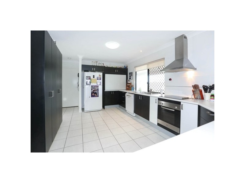 22 Aintree Avenue, Mount Low QLD 4818