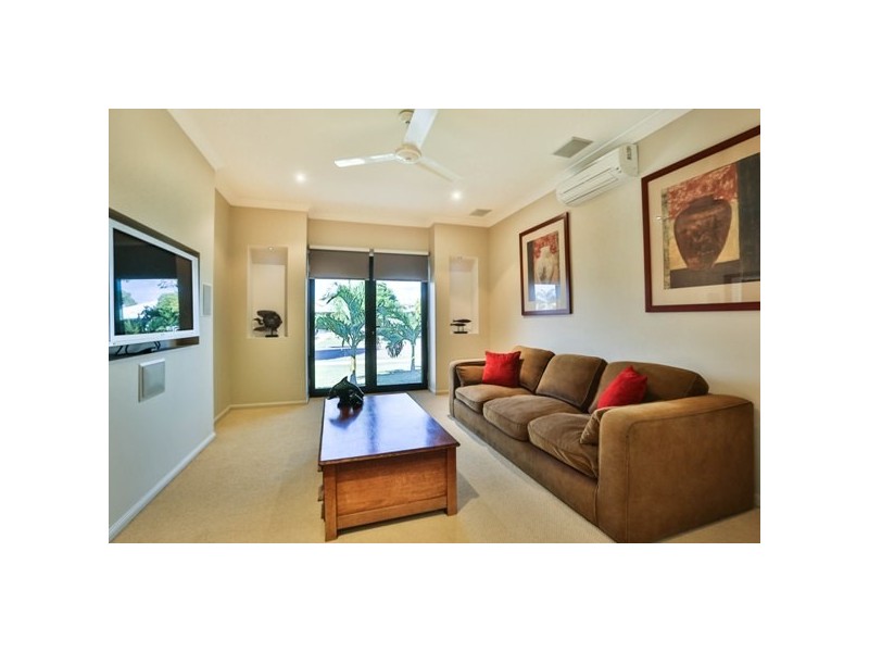 95 River Boulevard, Idalia QLD 4811