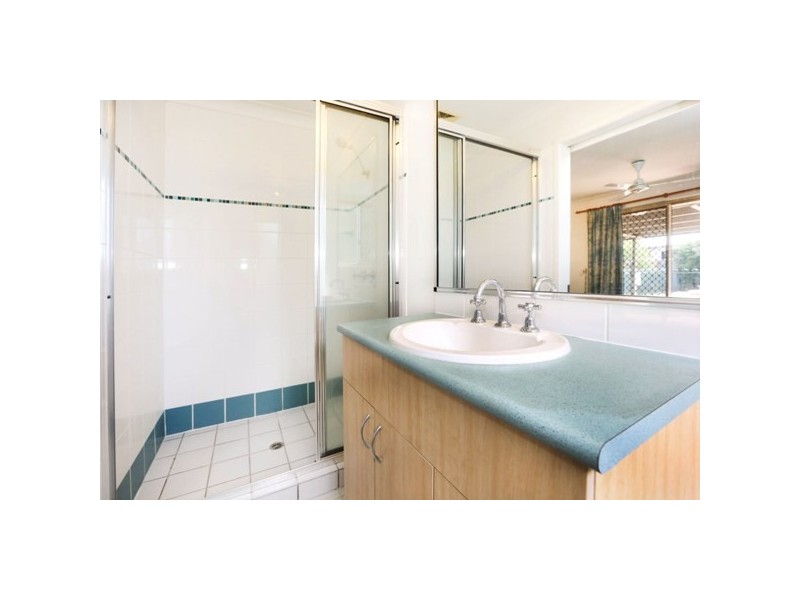 4 Wallace Circuit, Kirwan QLD 4817