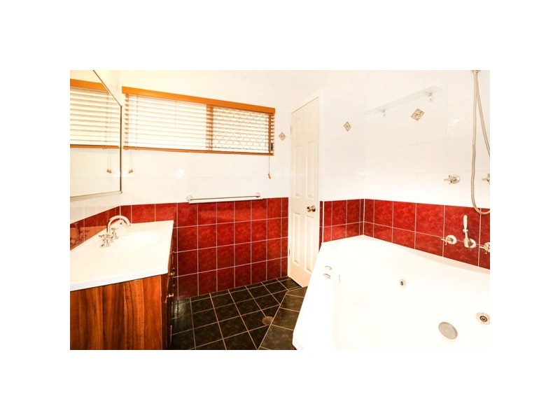 43 Corveth Street, Kirwan QLD 4817