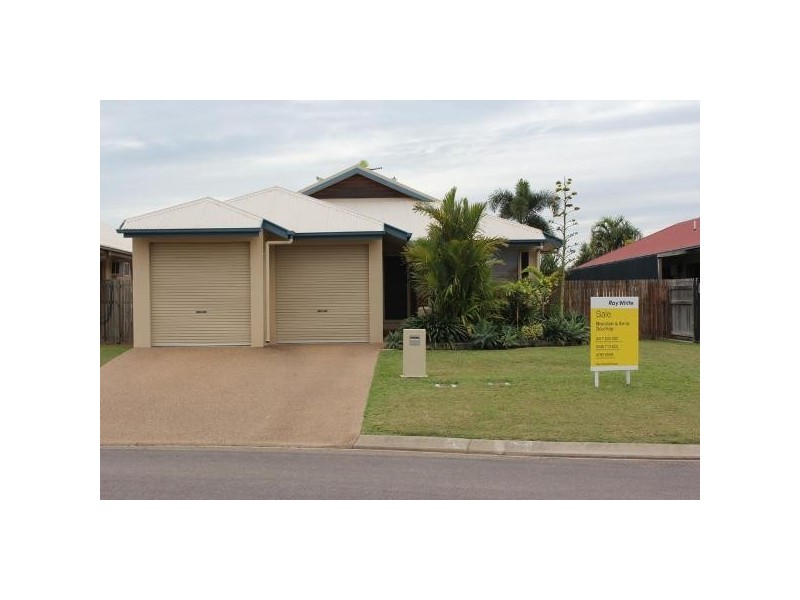 16 St David’s Close, Kirwan QLD 4817