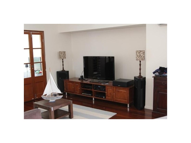 16 St David’s Close, Kirwan QLD 4817