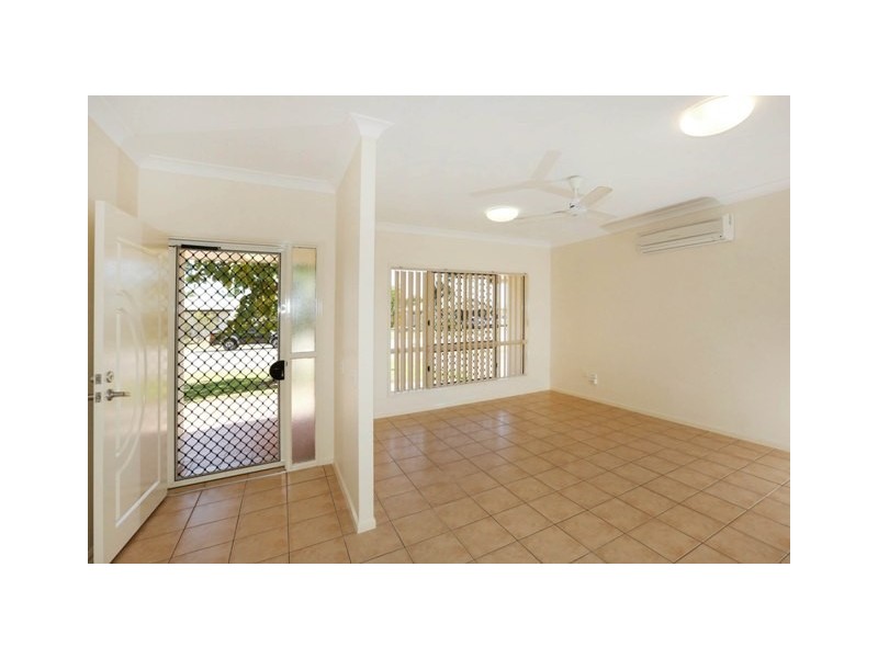 30 Lomond Street, Kirwan QLD 4817