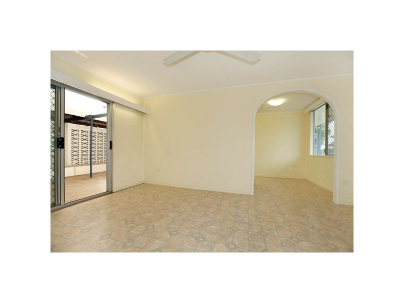 20 Crossland Court, Kirwan QLD 4817