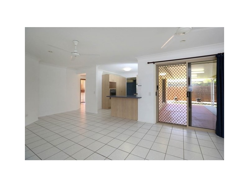 40 Wallace Circuit, Kirwan QLD 4817