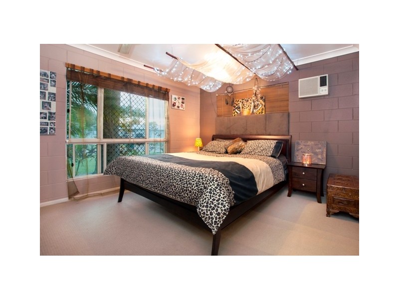 15 Spruce Street, Kirwan QLD 4817