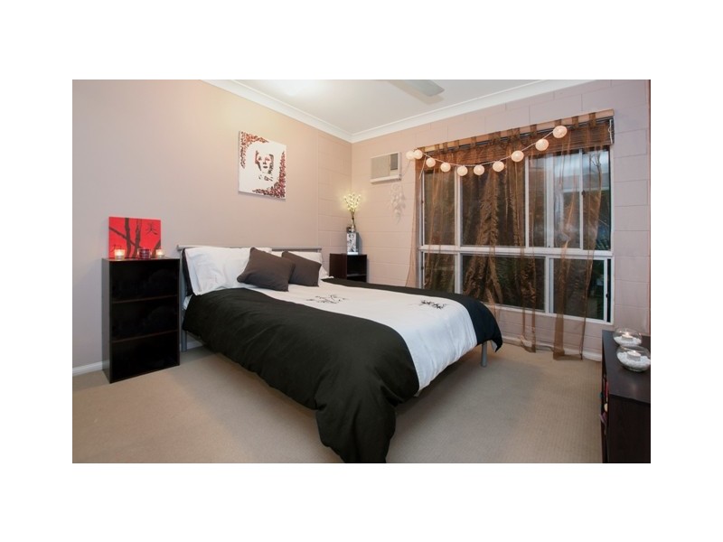 15 Spruce Street, Kirwan QLD 4817