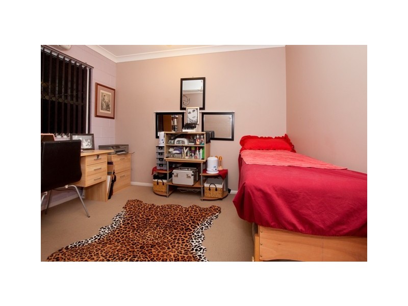 15 Spruce Street, Kirwan QLD 4817