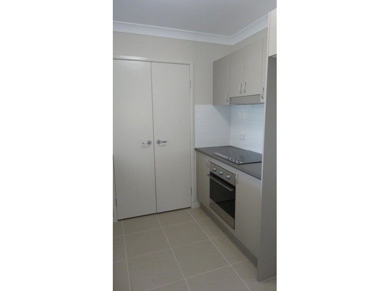 14 Malibu Parade, Mount Louisa QLD 4814