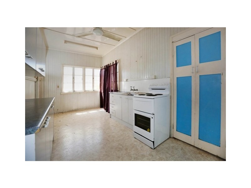 25 Sunderland Street, Garbutt QLD 4814