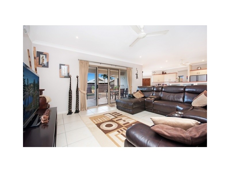 11 Summerlake Circuit, Idalia QLD 4811