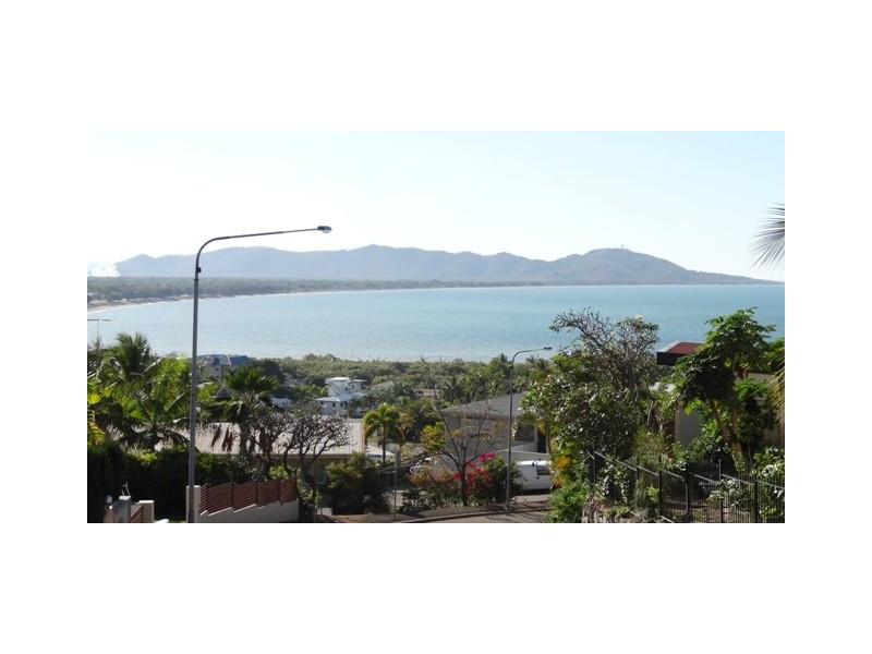 61 Gilbert Crescent, Castle Hill QLD 4810