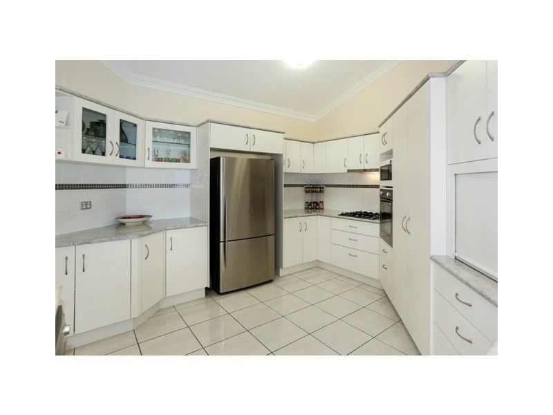 16 Angelus Place, Kirwan QLD 4817