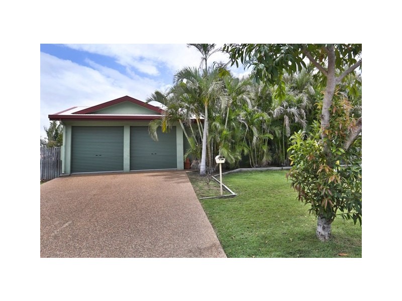17 Riley Circuit, Kirwan QLD 4817