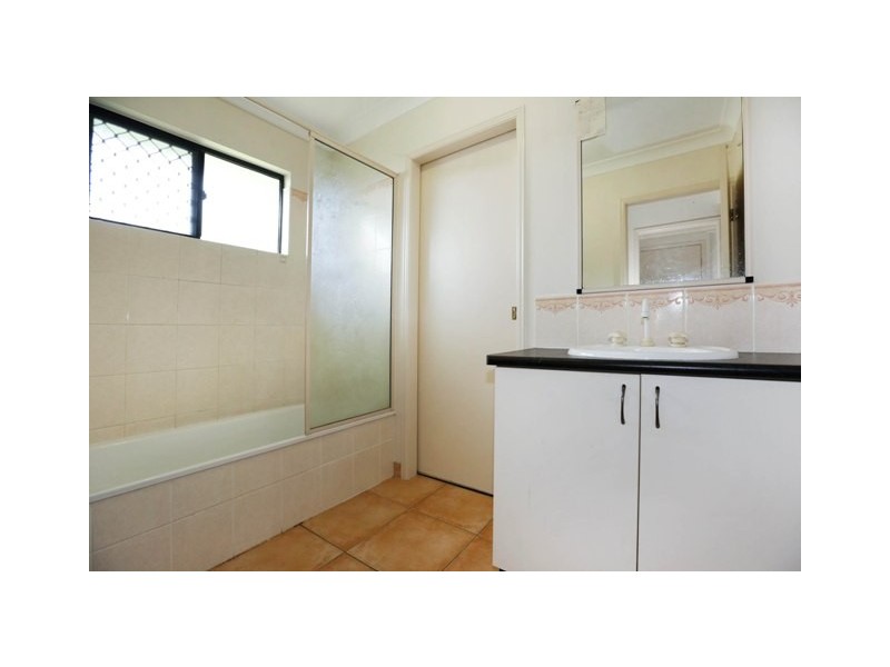 17 Riley Circuit, Kirwan QLD 4817