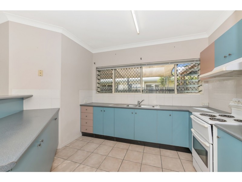 10 Sweetgum Place, Kirwan QLD 4817