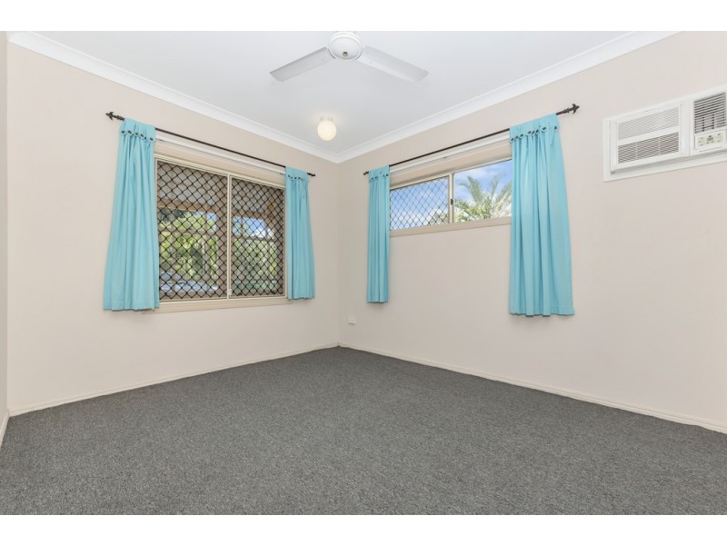 10 Sweetgum Place, Kirwan QLD 4817