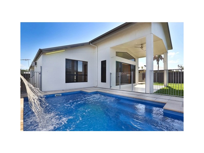 10 Banbury Court, Kirwan QLD 4817