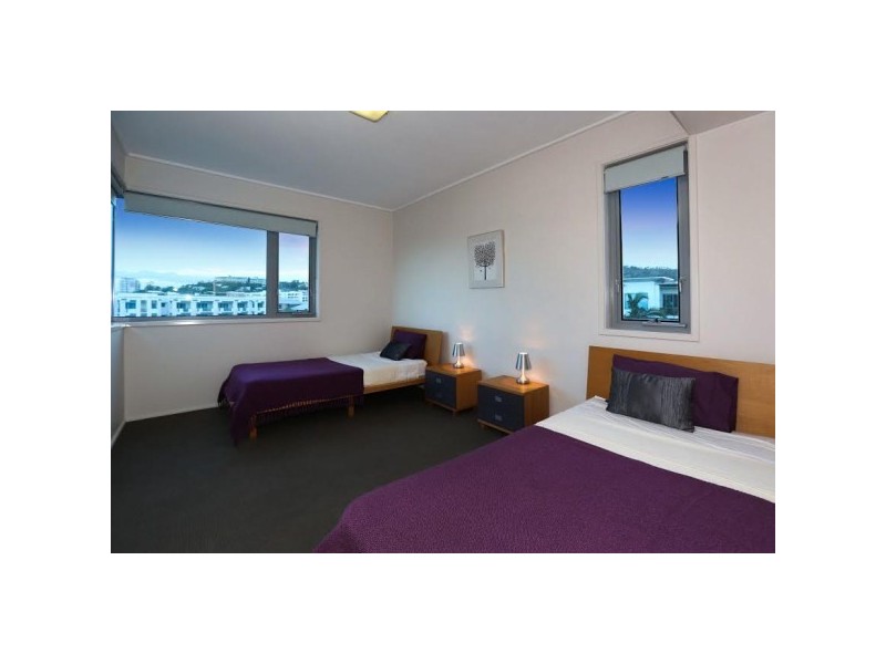 110/72-74 The Strand, North Ward QLD 4810