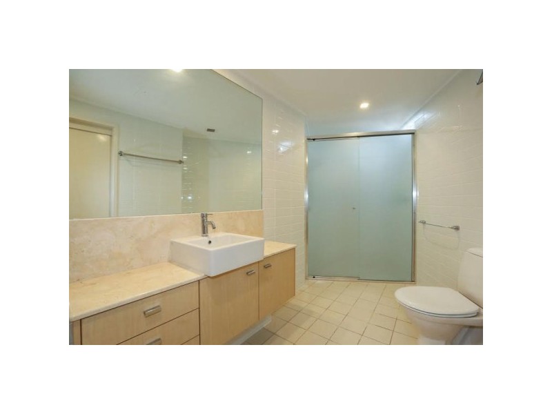 110/72-74 The Strand, North Ward QLD 4810