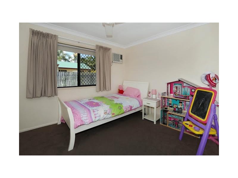 6 Riley Circuit, Kirwan QLD 4817