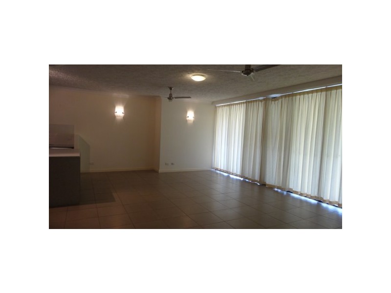 34/111-119 Bowen Road, Rosslea QLD 4812