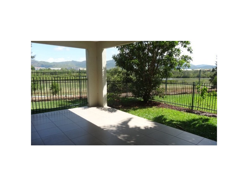 34/111-119 Bowen Road, Rosslea QLD 4812